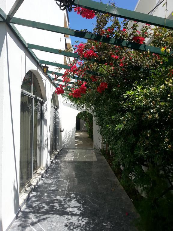 Karis Hotel Kos Extérieur photo